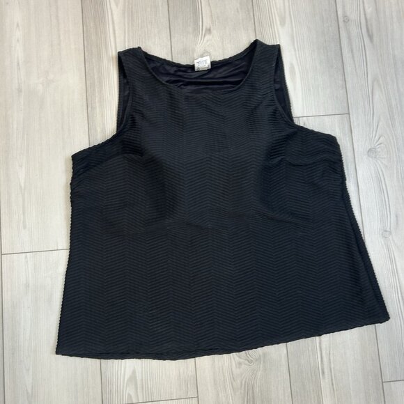 Lands’ End Size 24W Textured Black Tankini Top Build In Padded Bra High Neck - Picture 2 of 8